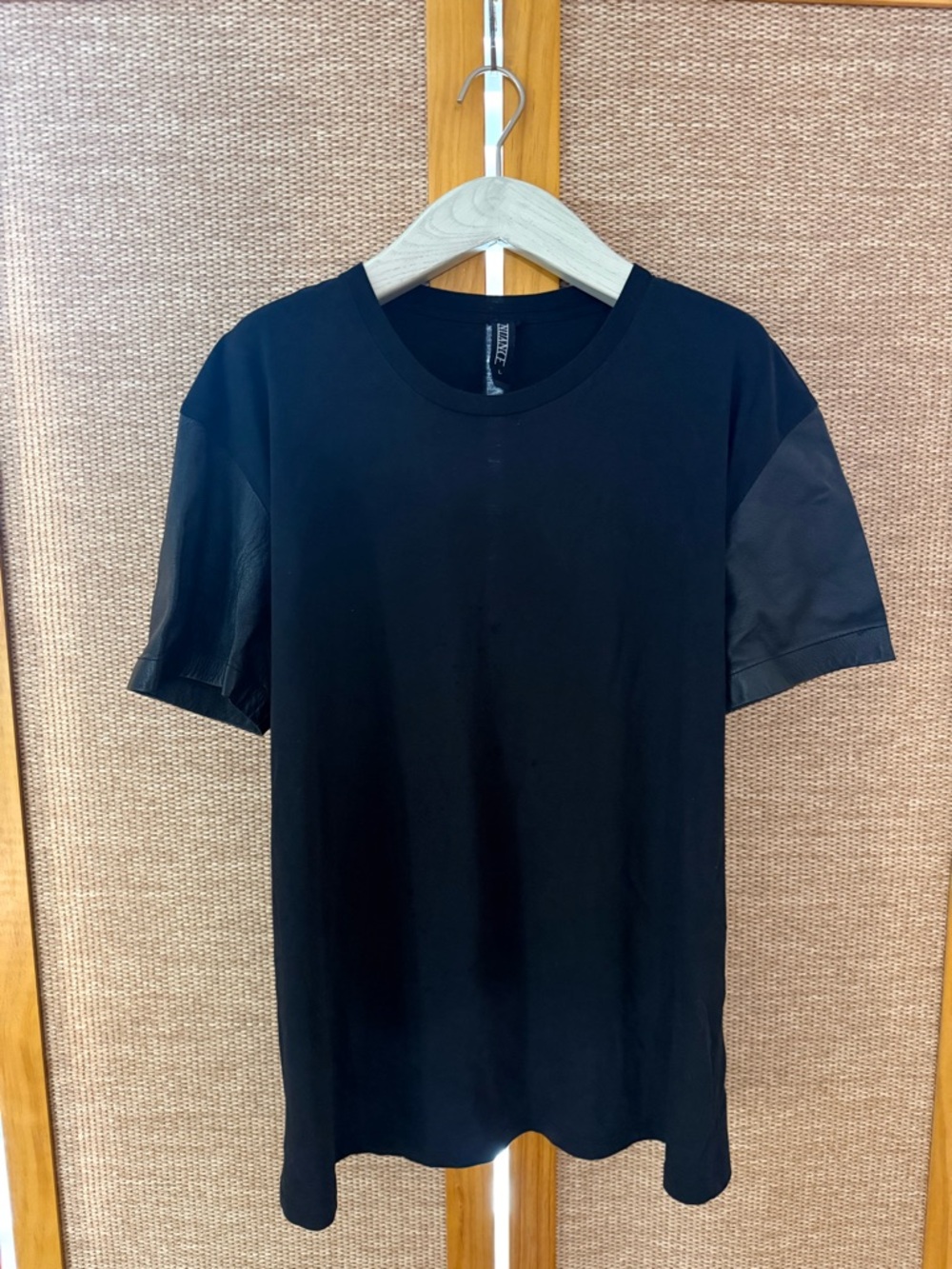 Black Men's Crew T-Shirt with Genuine Leather Sleeves - Australian brand Nuance